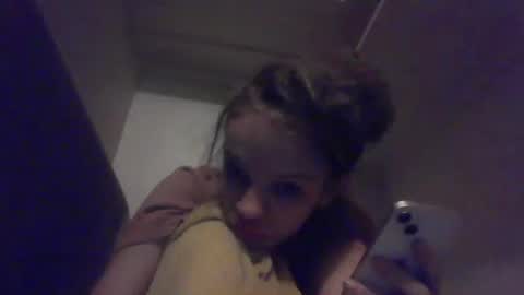 Snapshot of firsttime_freak chatting on March 19, 4:33 pm FirstTimeFeak online show from March 19, 4:33 pm