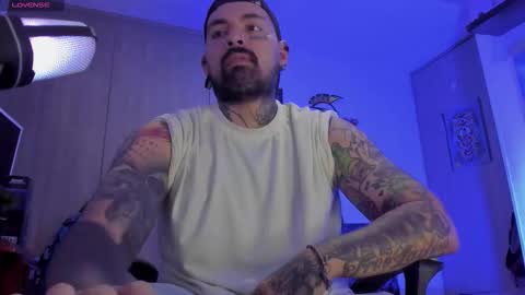 Snapshot of fisherrman666 chatting on October 14, 4:57 am fisherrman666 online show from October 14, 4:57 am