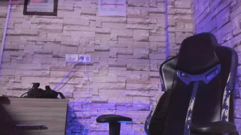 Snapshot of fisherrman666 chatting on November 2, 10:34 pm fisherrman666 online show from November 2, 10:34 pm