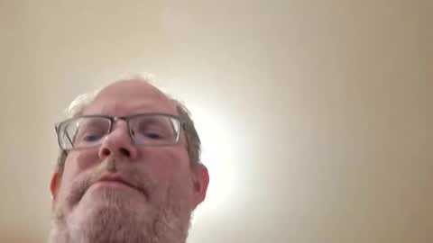 Hercomeonmyface online show from March 5, 4:52 am