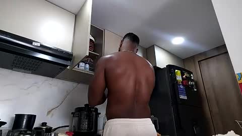 FRAIDER online show from March 4, 4:46 pm