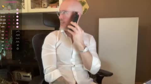 Snapshot of fit_rubinho chatting on January 16, 8:54 am Rubn online show from January 16, 8:54 am