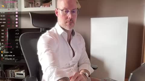 Snapshot of fit_rubinho chatting on January 29, 12:35 pm Rubn online show from January 29, 12:35 pm