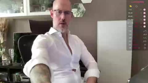 Snapshot of fit_rubinho chatting on September 19, 11:55 am Rubn online show from September 19, 11:55 am