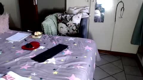 fitblair66_ online show from October 29, 3:36 pm