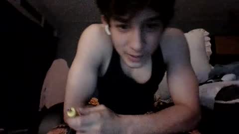 fitboi321 online show from April 8, 6:35 am