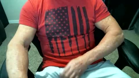 fitguy40 online show from January 16, 10:58 pm