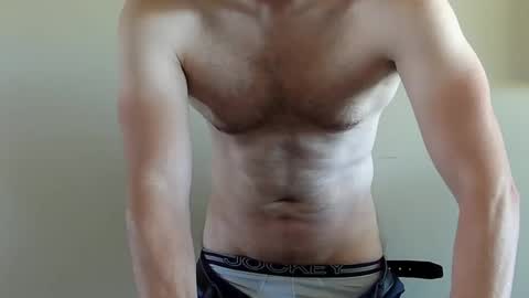 Snapshot of fithubby80 chatting on October 8, 6:49 pm fithubby80 online show from October 8, 6:49 pm