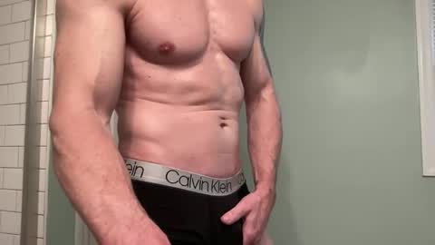 Snapshot of fitlance chatting on December 20, 1:22 pm Lance Remington online show from December 20, 1:22 pm