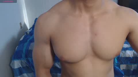 Snapshot of fitnessboy177 chatting on December 2, 10:56 pm fitnessboy177 online show from December 2, 10:56 pm