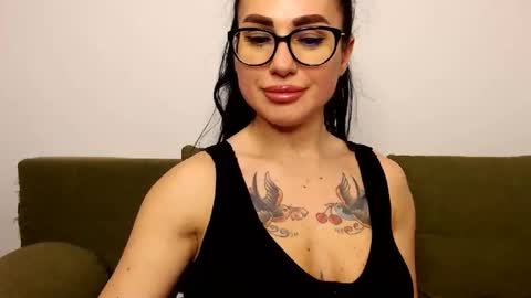 Fitness Goddess online show from January 3, 6:35 pm