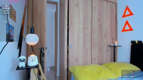 Elias Valencia online show from September 10, 1:00 pm