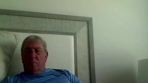 fjcs73 online show from April 24, 5:04 pm