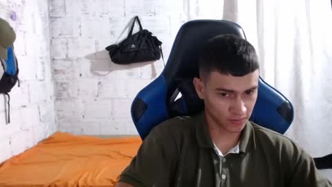  FLACO  online show from December 22, 8:06 pm