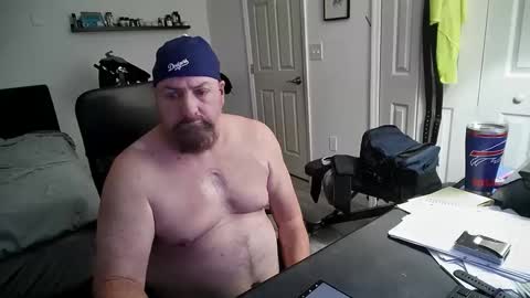 Snapshot of flaguy3233 chatting on January 5, 8:31 pm Florida guy online show from January 5, 8:31 pm