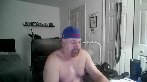 Snapshot of flaguy3233 chatting on September 23, 8:12 pm Florida guy online show from September 23, 8:12 pm