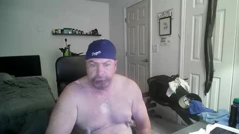Snapshot of flaguy3233 chatting on October 22, 4:18 pm Florida guy online show from October 22, 4:18 pm