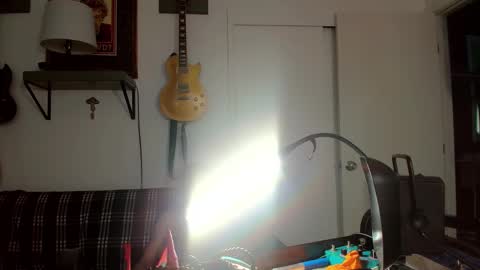 Flannel Dong online show from March 18, 1:53 am