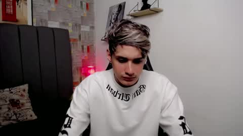 Snapshot of flaquito___ chatting on April 14, 8:37 pm Flaquito online show from April 14, 8:37 pm
