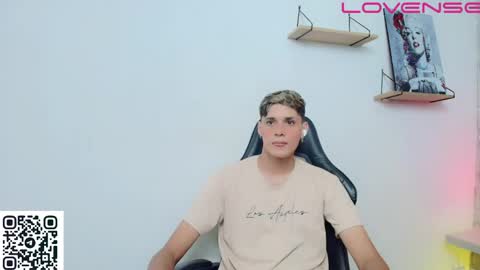 Snapshot of flaquito___ chatting on May 13, 8:27 pm Flaquito online show from May 13, 8:27 pm