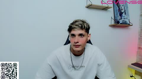 Snapshot of flaquito___ chatting on May 15, 9:11 pm Flaquito online show from May 15, 9:11 pm