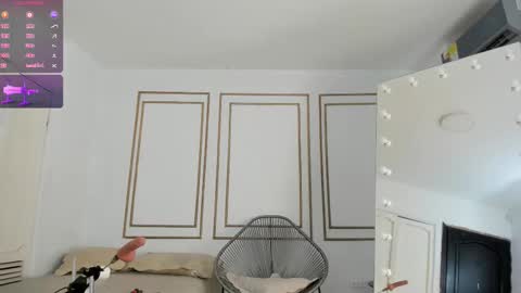 Flavia online show from September 11, 7:47 pm