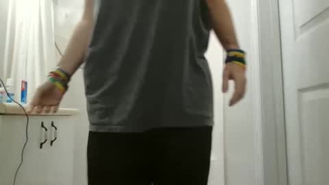 Snapshot of flboyz chatting on September 29, 4:01 pm The Rain-Bro online show from September 29, 4:01 pm