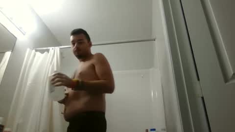 Snapshot of flboyz chatting on October 11, 5:33 pm The Rain-Bro online show from October 11, 5:33 pm