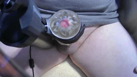 Snapshot of fleshlightfun27 chatting on February 11, 7:38 pm fleshlightfun27 online show from February 11, 7:38 pm