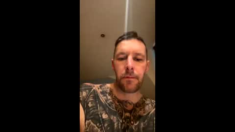fletcher1985 online show from June 2, 5:09 am