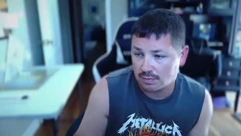 Snapshot of flguy_mike chatting on April 29, 4:55 pm FL guy online show from April 29, 4:55 pm