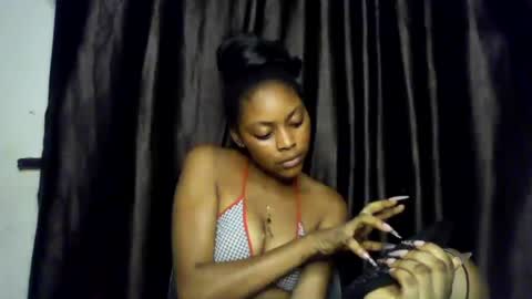 flirty_xxbonny online show from July 28, 7:50 pm
