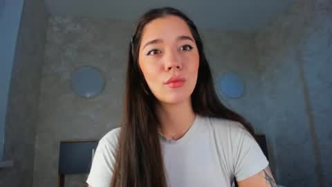 Emely  online show from July 19, 2:59 am