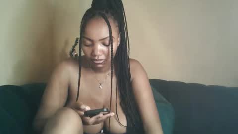 flirtymimie online show from January 13, 8:19 am