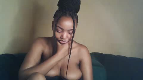 flirtymimie online show from February 19, 7:26 am