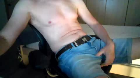 Snapshot of flirtymitchie chatting on July 31, 10:53 pm flirtymitchie online show from July 31, 10:53 pm