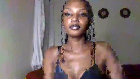 Snapshot of flirtyy_sheery chatting on May 27, 9:01 pm sheery online show from May 27, 9:01 pm