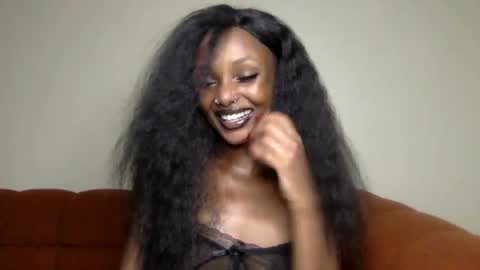 Snapshot of flirtyy_sheery chatting on June 19, 4:22 pm sheery online show from June 19, 4:22 pm