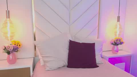 Snapshot of flor_deluna chatting on September 15, 12:38 pm Luna online show from September 15, 12:38 pm