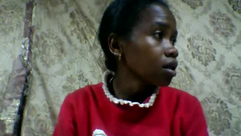 Snapshot of flora48230522373 chatting on July 5, 4:19 am flora48230522373 online show from July 5, 4:19 am