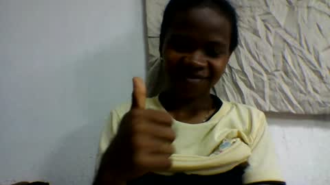 Snapshot of flora48230522373 chatting on July 13, 2:47 am flora48230522373 online show from July 13, 2:47 am