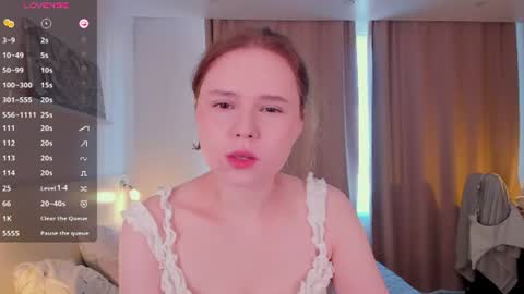 Snapshot of flora_fiore chatting on July 12, 6:04 am Hayley I WILL COME BACK ON MAY 27TH 6pm UTC online show from July 12, 6:04 am