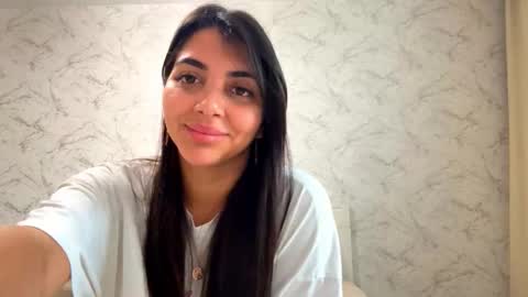 Snapshot of florastramel chatting on November 7, 11:27 pm Leila online show from November 7, 11:27 pm