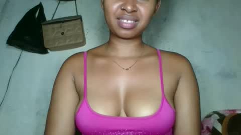 florencia011 online show from November 4, 6:07 pm