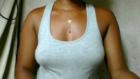 florencia011 online show from March 13, 4:46 pm