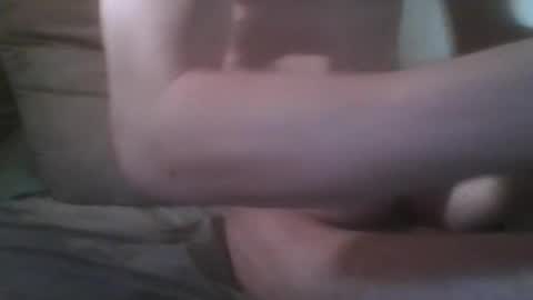 Snapshot of florian338 chatting on March 22, 8:18 am florian338 online show from March 22, 8:18 am