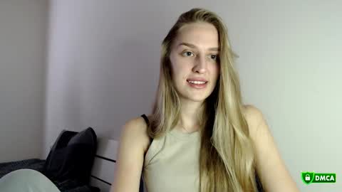 Florisa online show from October 17, 12:30 pm