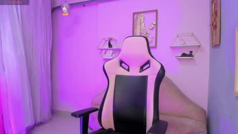 Dulce online show from January 17, 8:55 pm