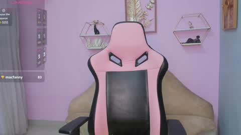 Dulce online show from February 3, 2:34 pm