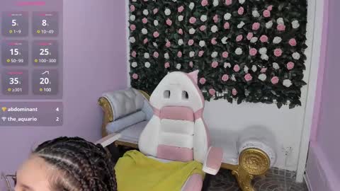 Dulce online show from February 12, 5:58 pm